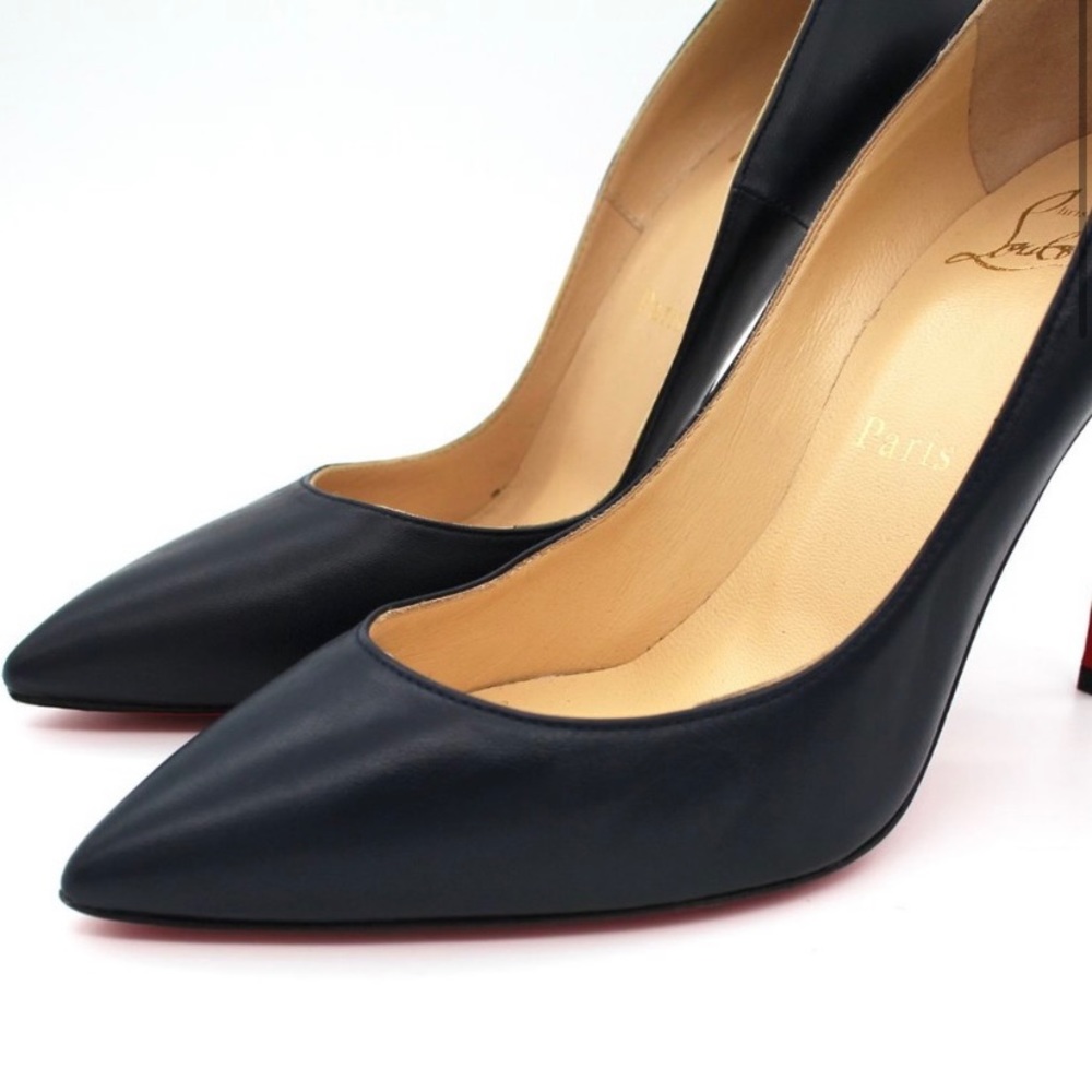 Christian Louboutin Navy Leather Point Toe Pigalle Heel Pumps size 37